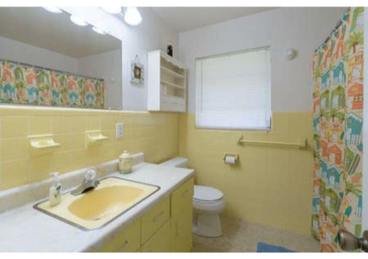 Home Away From Home! Deltona Bagian luar foto