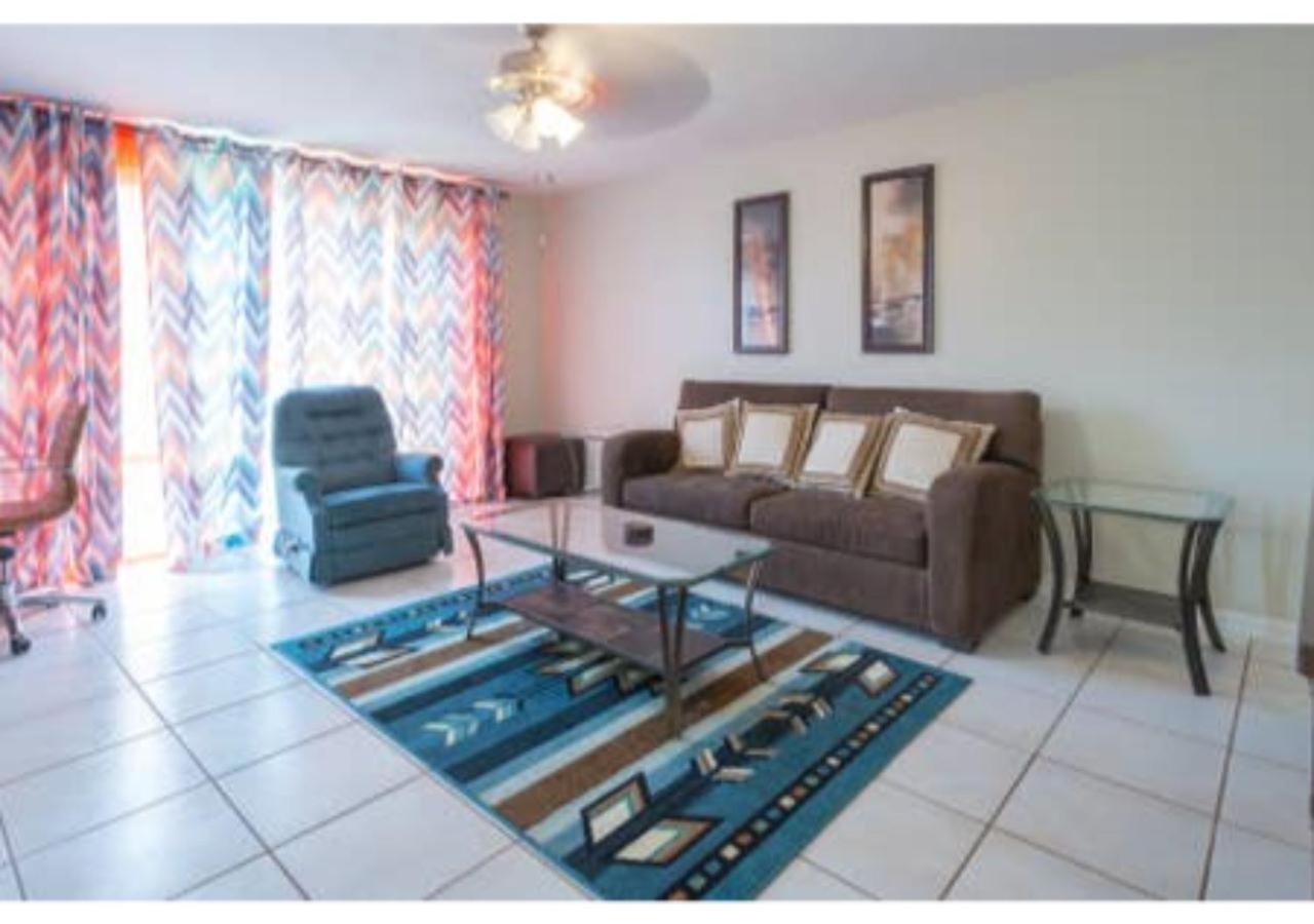 Home Away From Home! Deltona Bagian luar foto